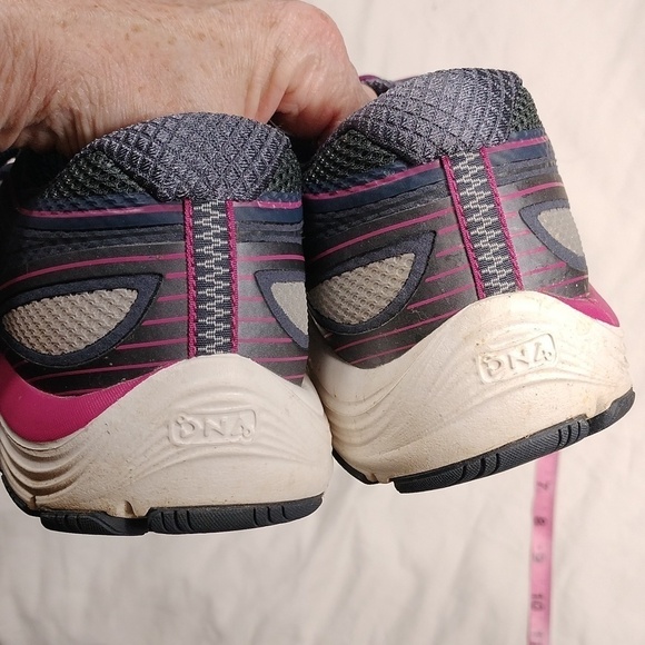 Brooks Dyad men's shoes size 11 - Picture 9 of 13